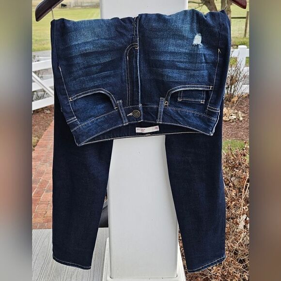 SO Skinny Jeans high rise Size 7 28" waist NEW NO TAGS. - Picture 3 of 14